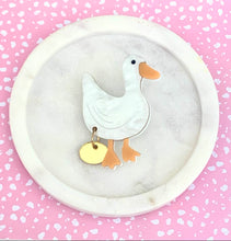 Load image into Gallery viewer, Golden Goose Brooch