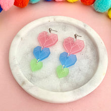 Load image into Gallery viewer, Geometric Heart Dangle Earrings