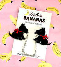 Load image into Gallery viewer, Scottie Dog Sweater Clips Red