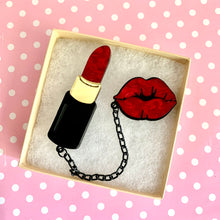 Load image into Gallery viewer, Lipstick Double Brooch