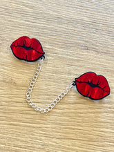 Load image into Gallery viewer, Red Lips Sweater Clips