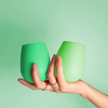 Load image into Gallery viewer, Gerbera and Leaf Silicon Unbreakable Glasses