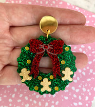Load image into Gallery viewer, Christmas Wreath Earrings
