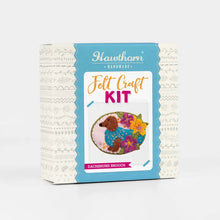 Load image into Gallery viewer, Dachshund Brooch Felt Craft Kit