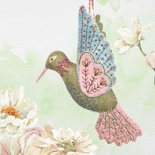 Load image into Gallery viewer, Hummingbird Felt Craft Mini Kit