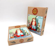 Load image into Gallery viewer, Mr Hedgehog Gardener Felt Craft Mini Kit