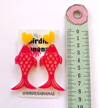 Load image into Gallery viewer, Colorful Fish Earrings