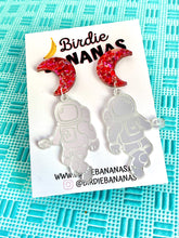 Load image into Gallery viewer, Astronaut Space Earrings