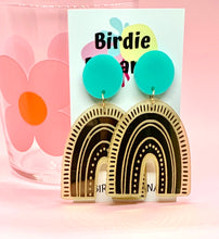 Load image into Gallery viewer, big gold statement earrings