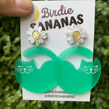 Load image into Gallery viewer, Curvy Cat Earrings - Green