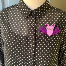 Load image into Gallery viewer, purple kawaii halloween bat brooch