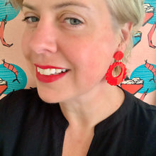 Load image into Gallery viewer, Red Scalloped Hoop Earrings