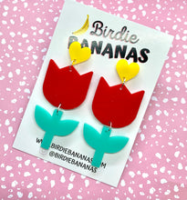 Load image into Gallery viewer, Red Tulip Earrings