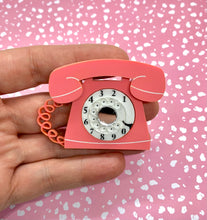 Load image into Gallery viewer, Retro 1950’s Pink Telephone Brooch