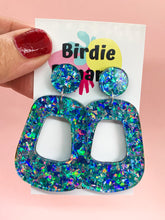 Load image into Gallery viewer, Blue Confetti Sparkle Retro Hoop Earrings
