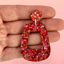 Load image into Gallery viewer, Pink and Red Glitter Retro Hoop Earrings
