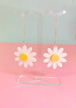 Load image into Gallery viewer, Daisy Dangle Earrings