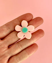 Load image into Gallery viewer, Pink Flower Stud Earrings