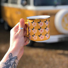 Load image into Gallery viewer, Yellow Enamel Retro Flower Print Mug
