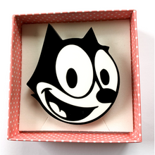 Load image into Gallery viewer, collectable felix the cat brooch
