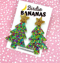 Load image into Gallery viewer, green glitter christmas tree earrings
